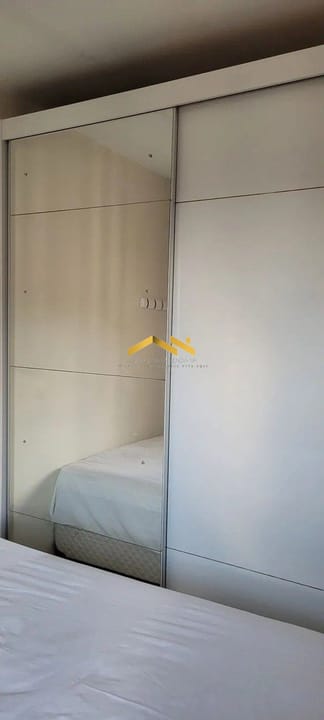 Apartamento à venda com 2 quartos, 65m² - Foto 9