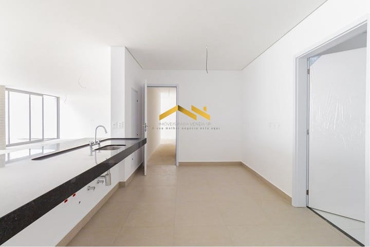 Casa à venda com 4 quartos, 600m² - Foto 31