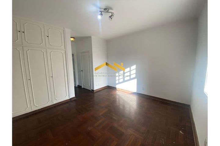 Casa à venda com 5 quartos, 446m² - Foto 13