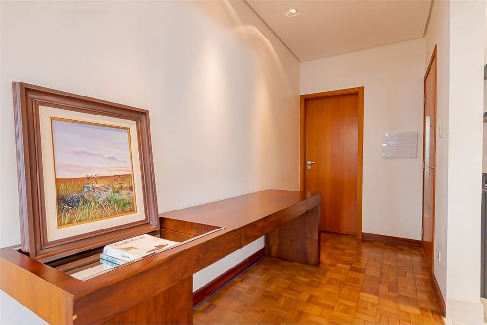 Apartamento à venda com 3 quartos, 165m² - Foto 27