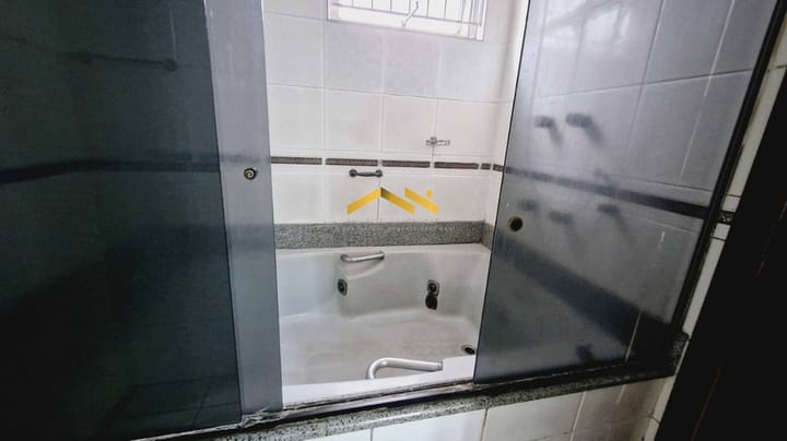 Apartamento à venda com 3 quartos, 190m² - Foto 16