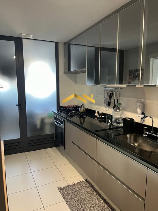 Apartamento à venda com 3 quartos, 118m² - Foto 23