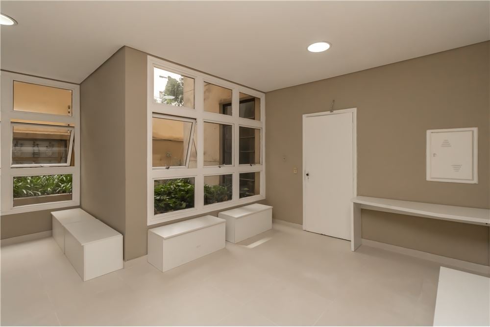 Apartamento à venda com 2 quartos, 56m² - Foto 5