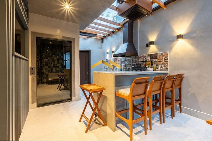 Casa à venda com 3 quartos, 381m² - Foto 13