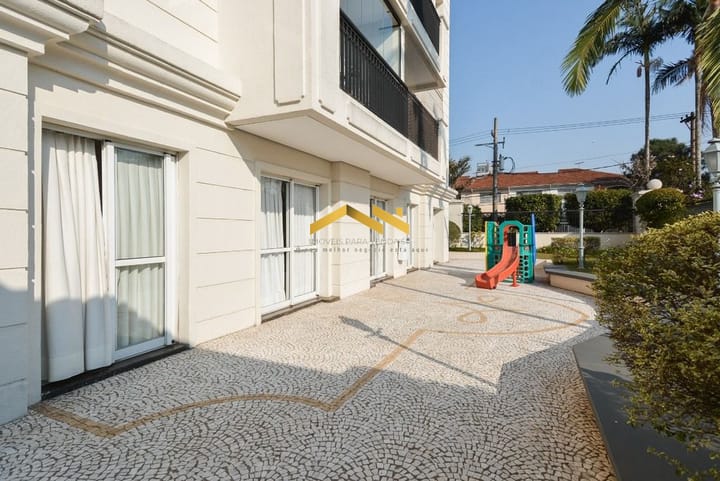 Apartamento à venda com 3 quartos, 202m² - Foto 11