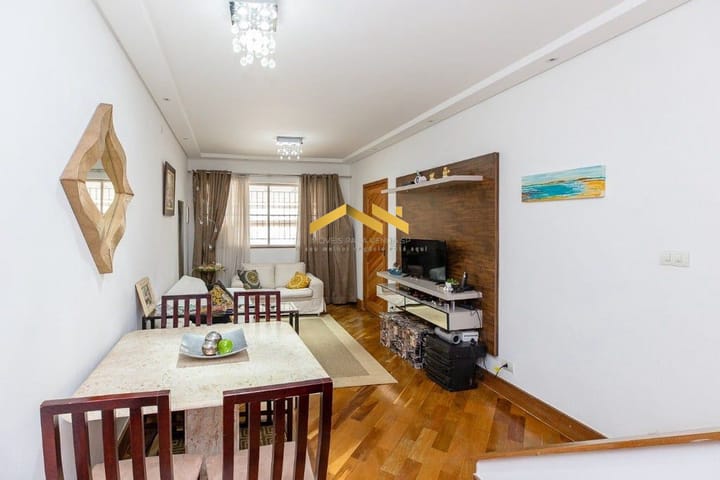 Casa à venda com 4 quartos, 131m² - Foto 25