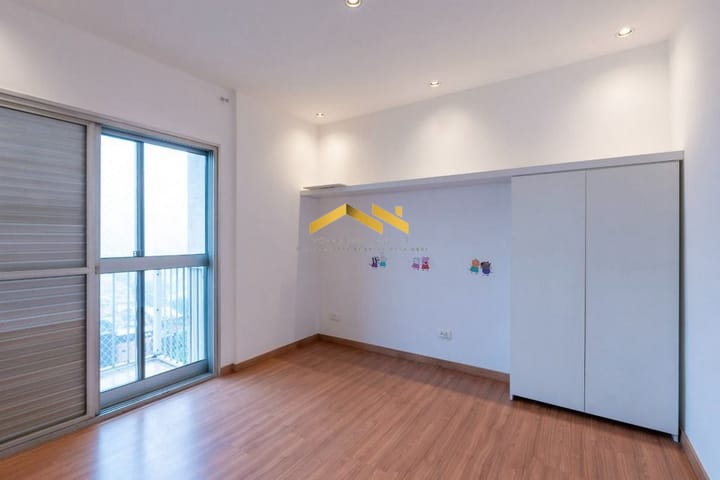 Apartamento à venda com 2 quartos, 70m² - Foto 7