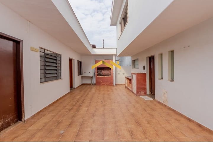 Casa à venda com 3 quartos, 388m² - Foto 17