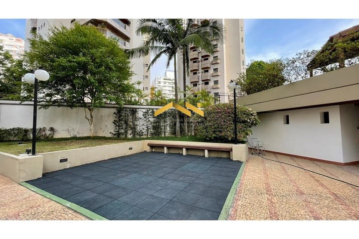 Apartamento à venda com 3 quartos, 240m² - Foto 25