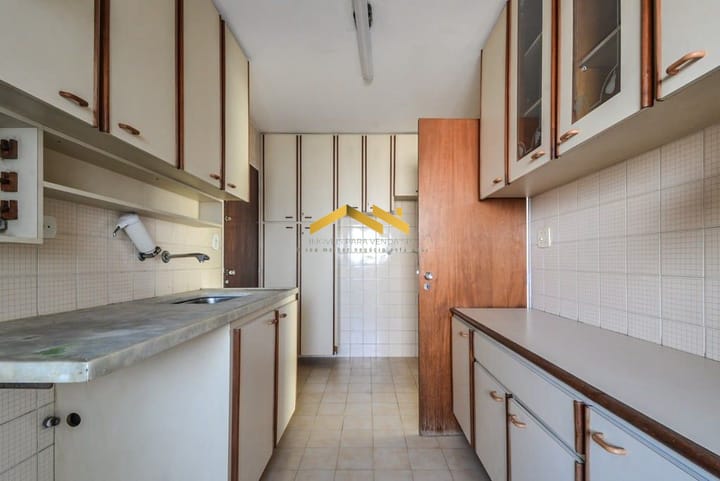 Apartamento à venda com 3 quartos, 105m² - Foto 13