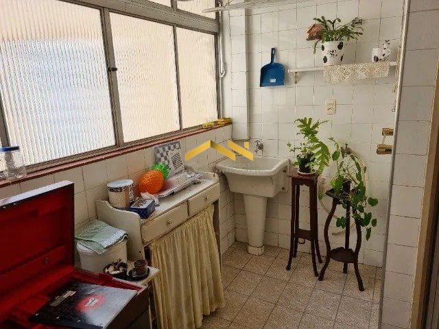 Apartamento à venda com 2 quartos, 85m² - Foto 13