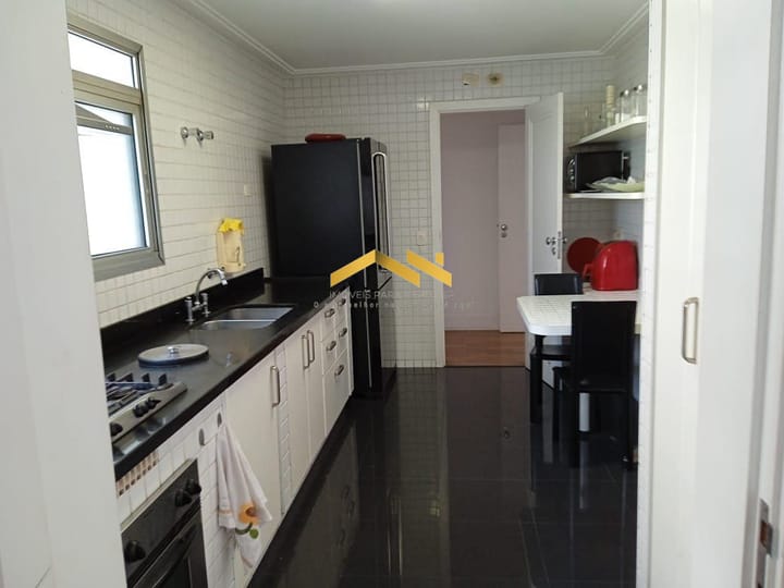 Apartamento à venda com 2 quartos, 136m² - Foto 7