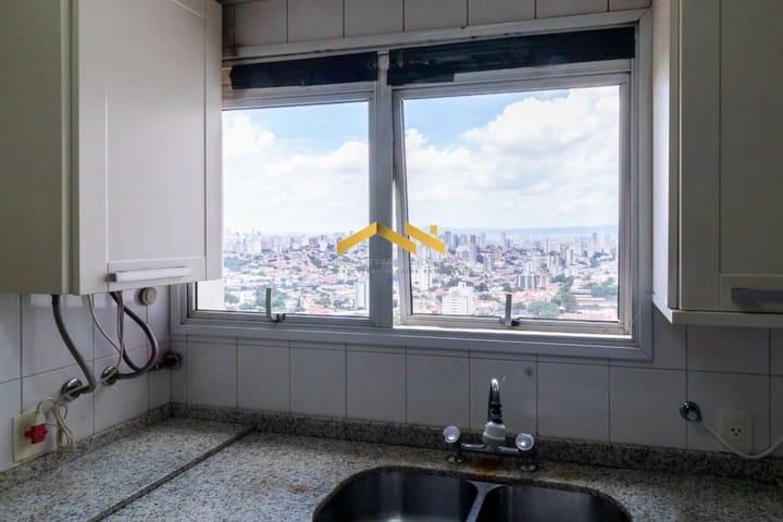 Apartamento à venda com 3 quartos, 202m² - Foto 6