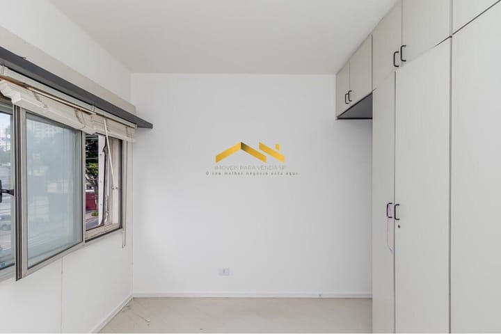 Apartamento à venda com 2 quartos, 70m² - Foto 18