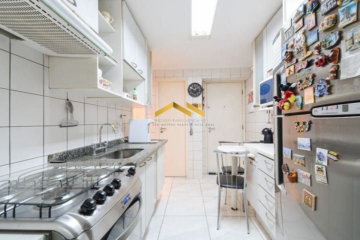 Apartamento à venda com 3 quartos, 104m² - Foto 9