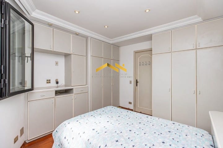 Apartamento à venda com 4 quartos, 200m² - Foto 54