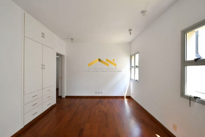 Casa à venda com 4 quartos, 365m² - Foto 26