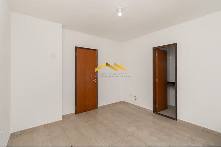 Casa à venda com 3 quartos, 96m² - Foto 14