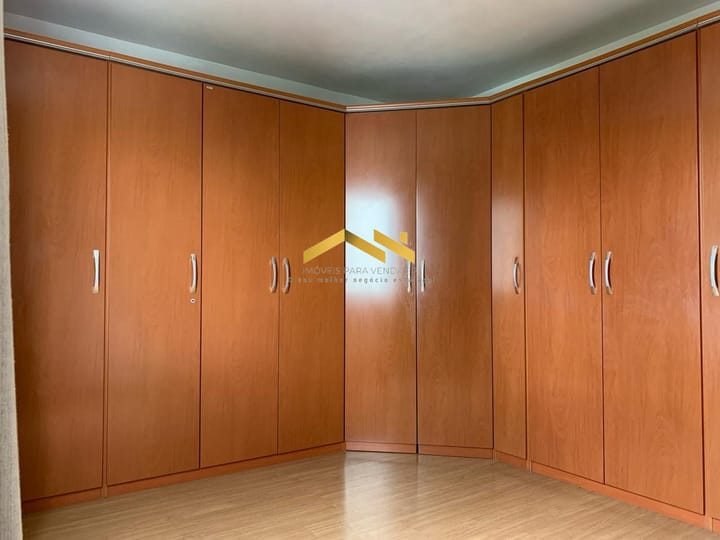 Apartamento à venda com 2 quartos, 72m² - Foto 4