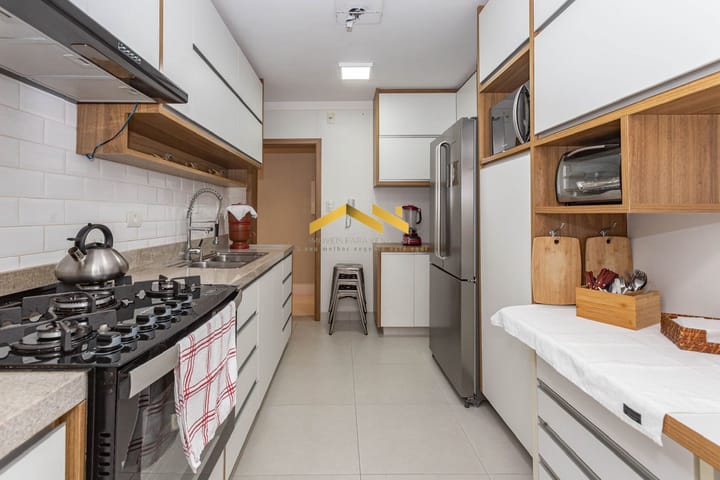 Apartamento à venda com 3 quartos, 110m² - Foto 24