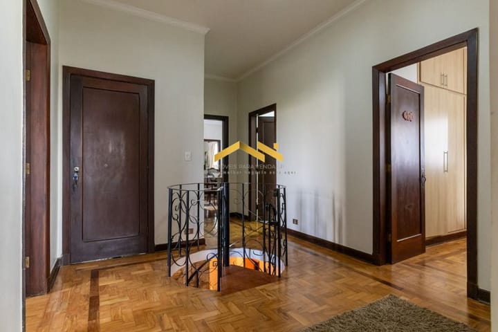 Casa à venda com 4 quartos, 500m² - Foto 16