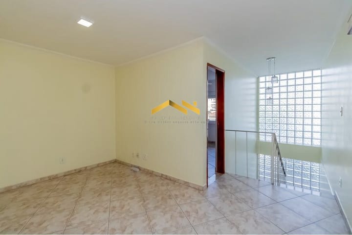 Casa à venda com 3 quartos, 151m² - Foto 6