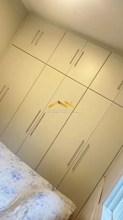 Apartamento à venda com 2 quartos, 76m² - Foto 11