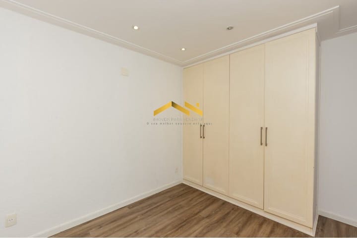 Apartamento à venda com 3 quartos, 218m² - Foto 36