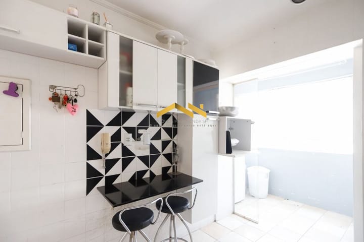 Apartamento à venda com 3 quartos, 79m² - Foto 32