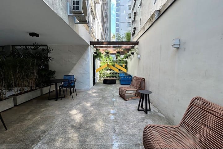 Apartamento à venda com 3 quartos, 145m² - Foto 17