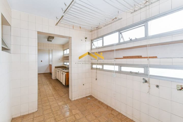 Apartamento à venda com 3 quartos, 142m² - Foto 6