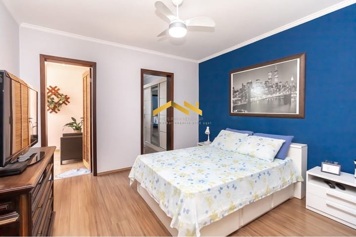 Casa à venda com 3 quartos, 248m² - Foto 5