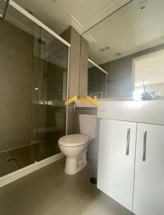 Apartamento à venda com 2 quartos, 70m² - Foto 14