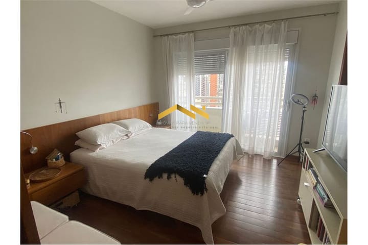 Apartamento à venda com 3 quartos, 200m² - Foto 4