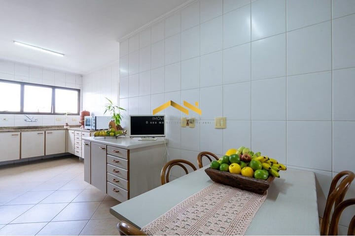 Apartamento à venda com 4 quartos, 200m² - Foto 38