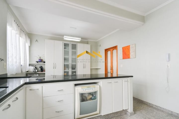 Apartamento à venda com 3 quartos, 230m² - Foto 10