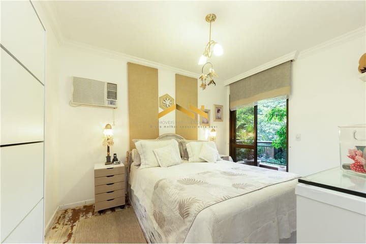 Apartamento à venda com 4 quartos, 208m² - Foto 8