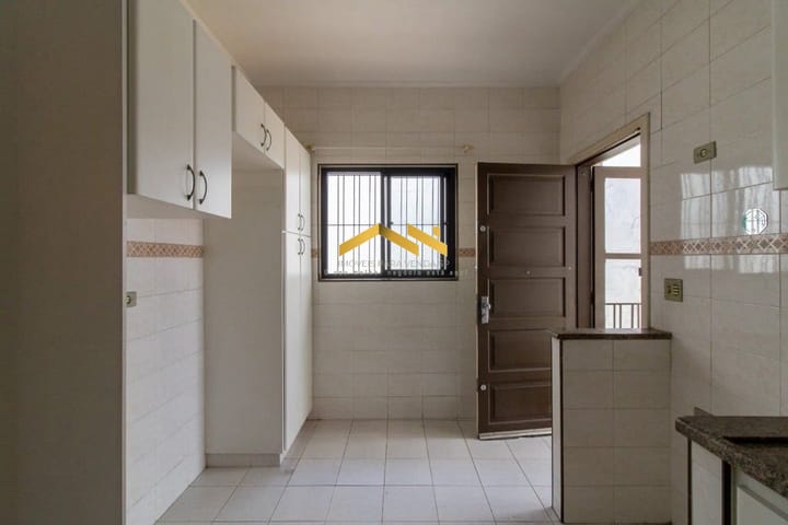 Casa à venda com 3 quartos, 180m² - Foto 45