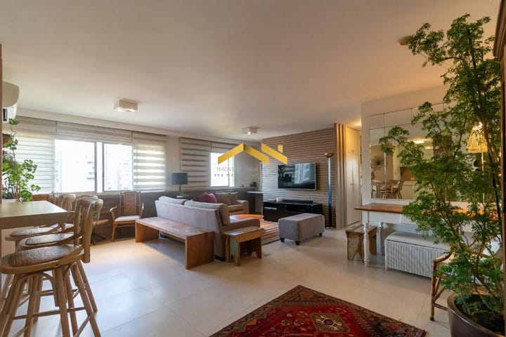 Apartamento à venda com 2 quartos, 103m² - Foto 1