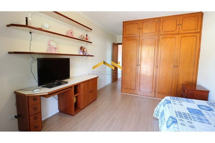 Casa à venda com 4 quartos, 250m² - Foto 19