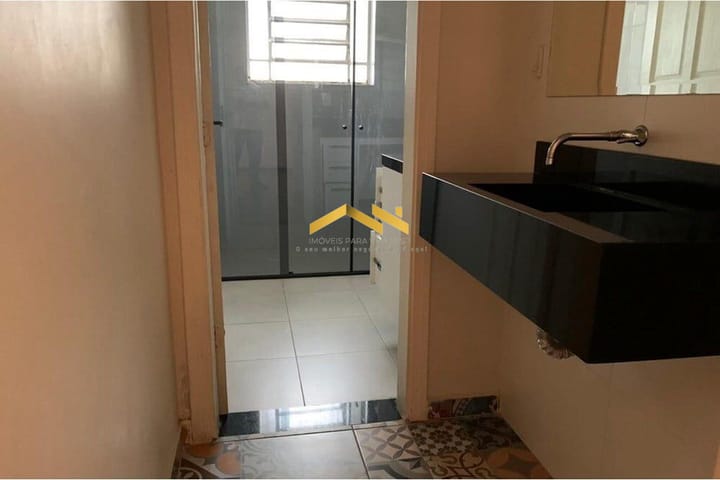 Casa à venda com 5 quartos, 208m² - Foto 15