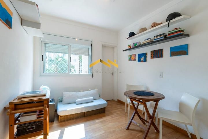 Apartamento à venda com 3 quartos, 143m² - Foto 4