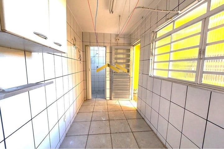 Casa à venda com 3 quartos, 170m² - Foto 12