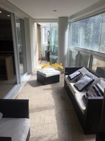 Apartamento à venda com 3 quartos, 169m² - Foto 6