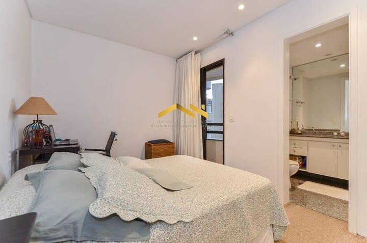 Apartamento à venda com 3 quartos, 189m² - Foto 14