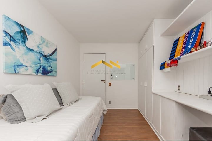 Apartamento à venda com 3 quartos, 158m² - Foto 9