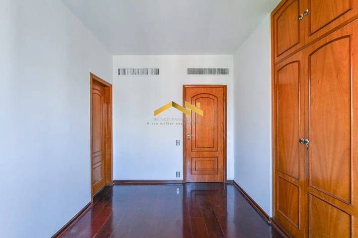 Apartamento à venda com 3 quartos, 256m² - Foto 28