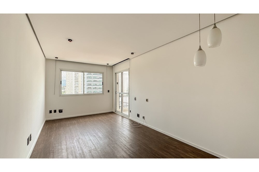 Apartamento à venda com 3 quartos, 96m² - Foto 1