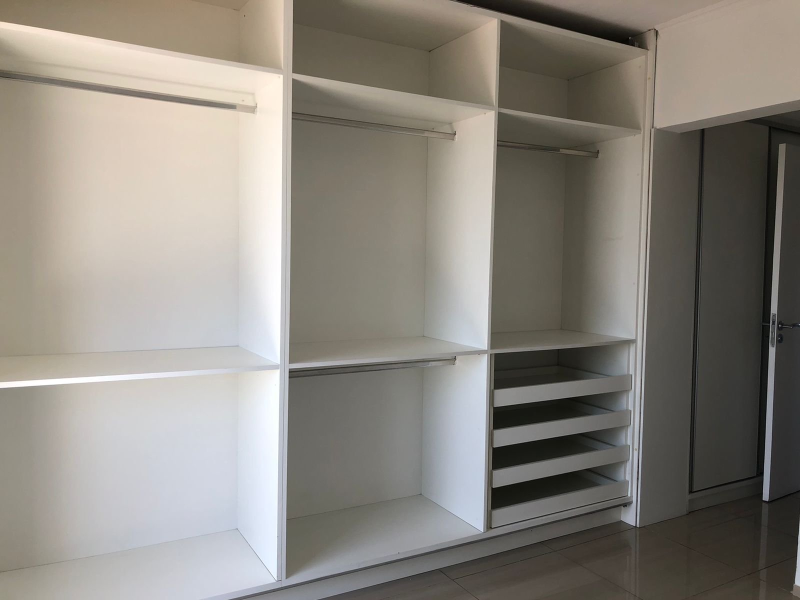 Apartamento à venda com 2 quartos, 81m² - Foto 14