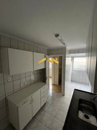 Apartamento à venda com 2 quartos, 78m² - Foto 11